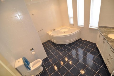 8 rooms Villa in Chau Lang, Vietnam No. 21173 14