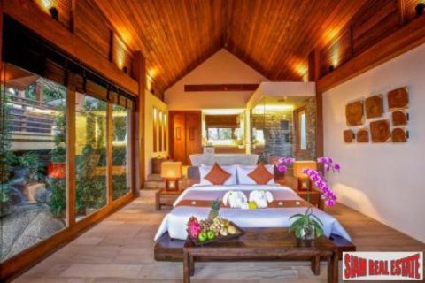 5 bedrooms Villa in Ko Samui, Thailand No. 95763 11