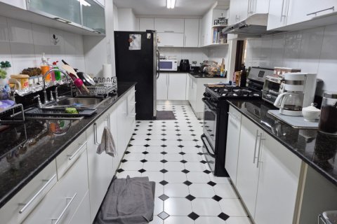 3 bedrooms House in Panama City, Panama No. 125848 3