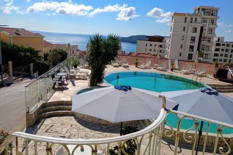 47m² Apartment in Budva, Montenegro No. 104712 30