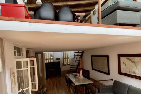 3 bedrooms House in Piraeus, Greece No. 55092 3