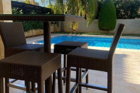 3 bedrooms House in Agios Tychonas, Cyprus No. 72824 6