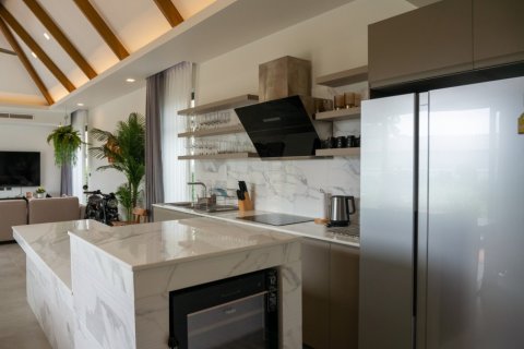 4 bedrooms Villa in Layan Beach, Thailand No. 97301 8