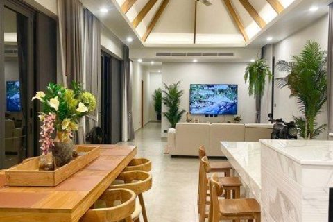 4 bedrooms Villa in Layan Beach, Thailand No. 97301 7