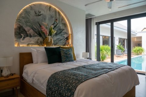4 bedrooms Villa in Layan Beach, Thailand No. 97301 16