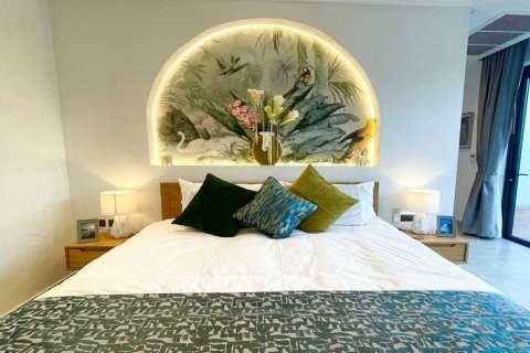 4 bedrooms Villa in Layan Beach, Thailand No. 97301 14