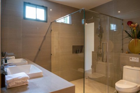 4 bedrooms Villa in Layan Beach, Thailand No. 97301 29