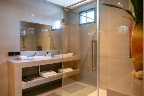 4 bedrooms Villa in Layan Beach, Thailand No. 97301 26