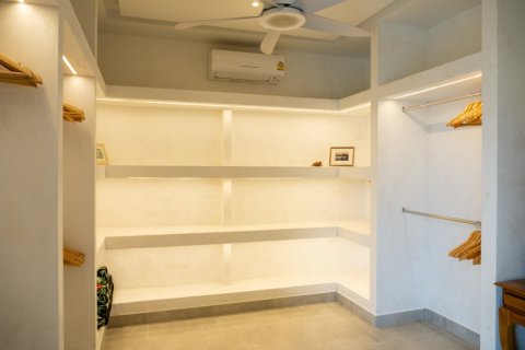 4 bedrooms Villa in Layan Beach, Thailand No. 97301 25