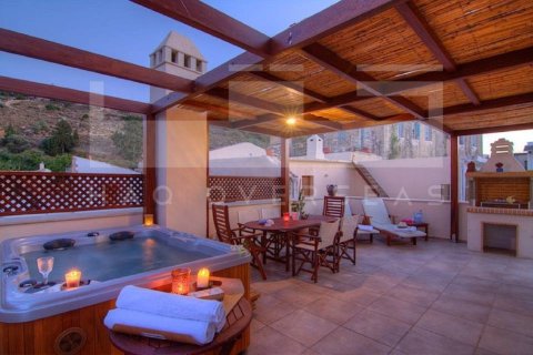 3 bedrooms House in Rethymno, Greece No. 24307 4