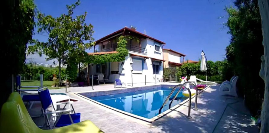 5 rooms House in Kavala, Greece No. 108907