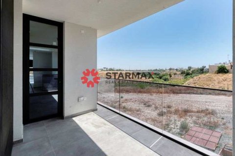 4 dormitorios House en Aradippou, Cyprus No. 82443 15