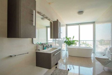 5 dormitorios House en Agios Tychonas, Cyprus No. 29573 9