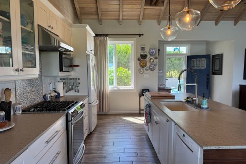 3 bedrooms Villa in Willikies, Antigua and Barbuda No. 77094 12