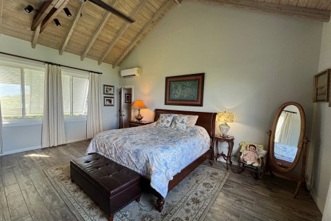 3 bedrooms Villa in Willikies, Antigua and Barbuda No. 77094 17