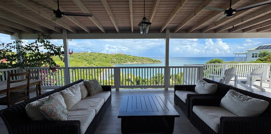 3 bedrooms Villa in Willikies, Antigua and Barbuda No. 77094