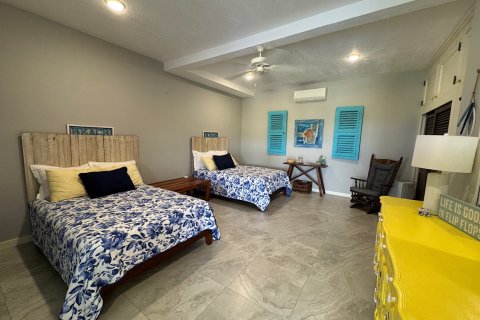 3 bedrooms Villa in Willikies, Antigua and Barbuda No. 77094 26