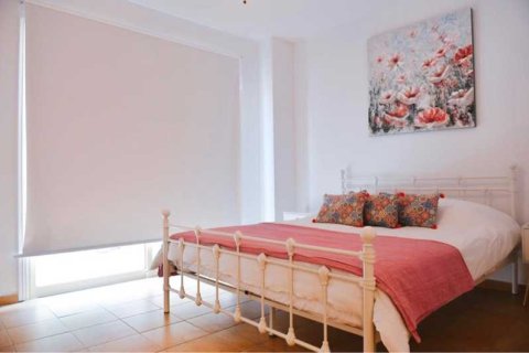 Вилла с 5 спальнями в Киссонерга, Кипр №74865 6