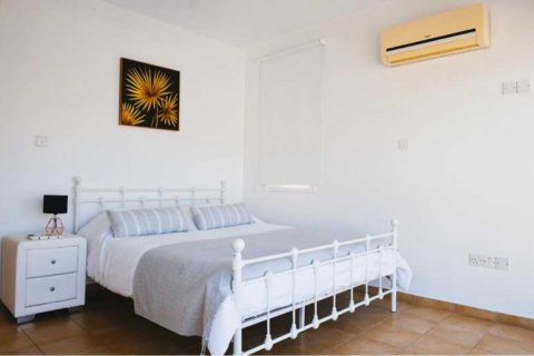 Вилла с 5 спальнями в Киссонерга, Кипр №74865 7