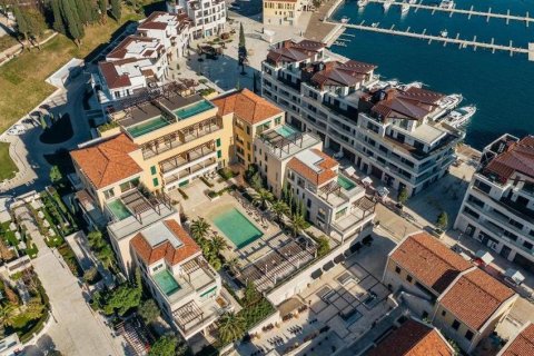 1 bedroom Apartment in Herceg Novi, Montenegro No. 84669 7