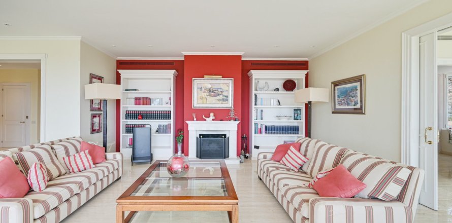 5 chambres House à Sitges, Spain No. 99143
