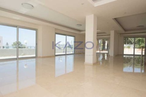 4 bedrooms House in Agios Tychonas, Cyprus No. 100538 14