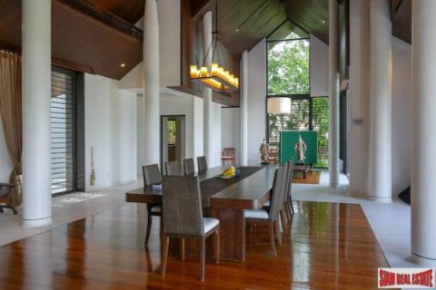 4 bedrooms Villa in Phuket, Thailand No. 95744 9