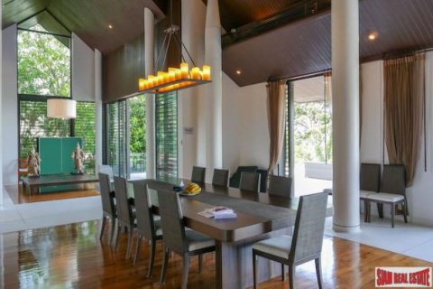 4 bedrooms Villa in Phuket, Thailand No. 95744 7