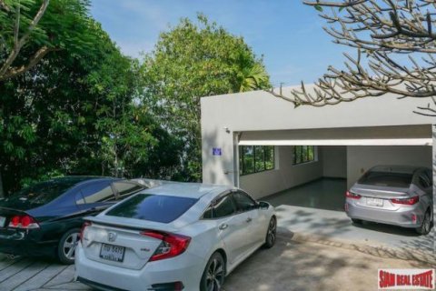 4 bedrooms Villa in Phuket, Thailand No. 95744 17