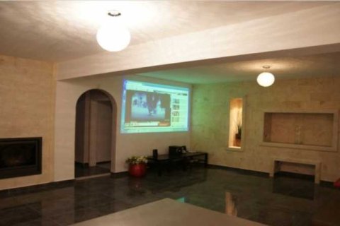 7 bedrooms Villa in Pegeia, Cyprus No. 84398 5