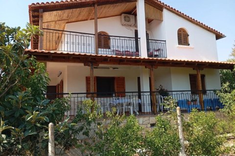 4 bedrooms House in Chalkidiki, Greece No. 108232 1