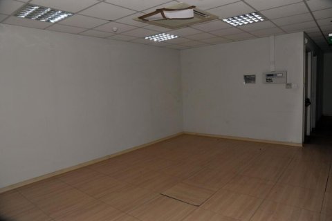 199m² Commercial property à Nicosia, Cyprus No. 105093 2