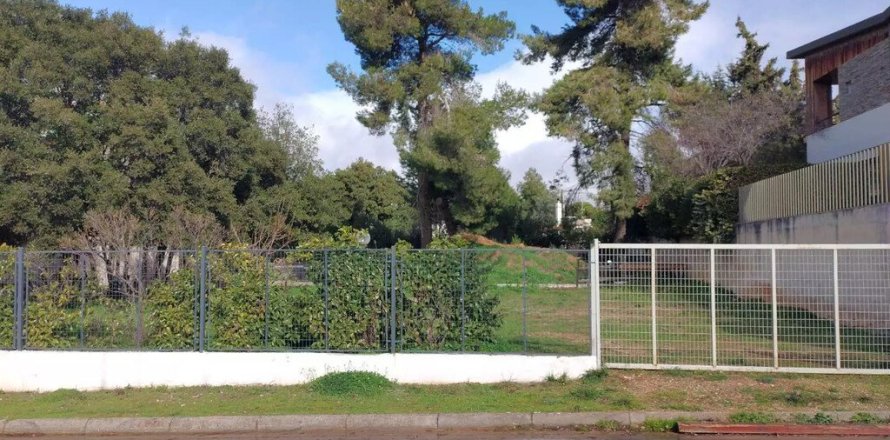 875m² Land in Nea Erythraia, Greece No. 108165