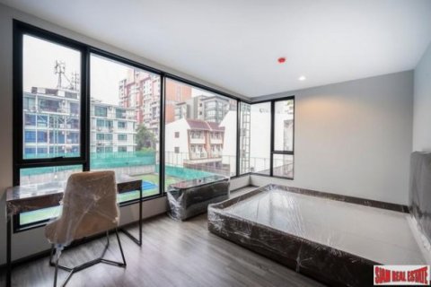 3 bedrooms Apartment in Bangkok, Thailand No. 96032 11