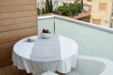 2 bedrooms Maisonette in Limassol, Cyprus No. 76568 6