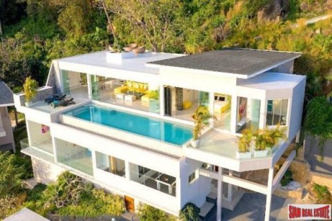 4 bedrooms Villa on the Chaweng Beach, Thailand No. 96091 17