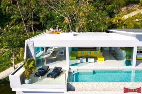 4 bedrooms Villa on the Chaweng Beach, Thailand No. 96091 16