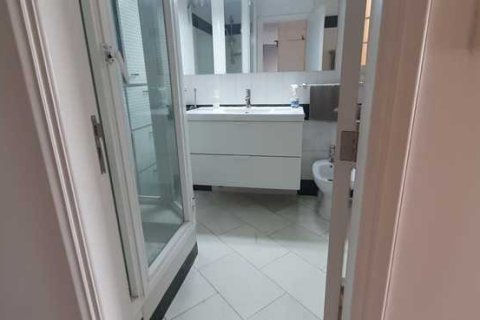2 dormitorios Apartment en Limassol, Cyprus No. 33865 7