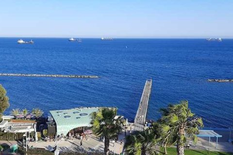 2 dormitorios Apartment en Limassol, Cyprus No. 33865 1