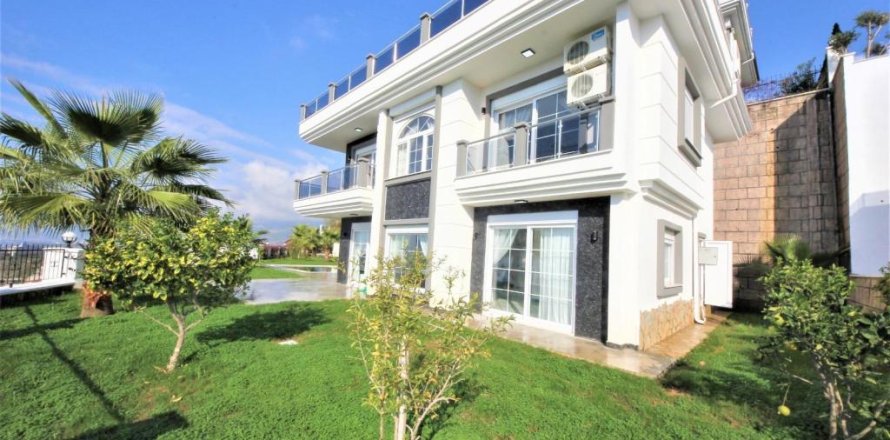 4 rooms Villa in Lien Chieu, Vietnam No. 110353