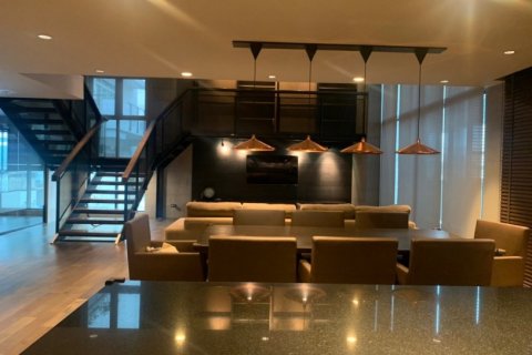 3 bedrooms Duplex in Bangkok, Thailand No. 97184 16