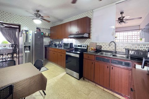 Квартира с 3 спальнями в Панама №117360 6