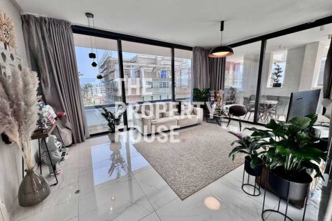 3 bedrooms Penthouse in Germasogeia, Cyprus No. 103037 6