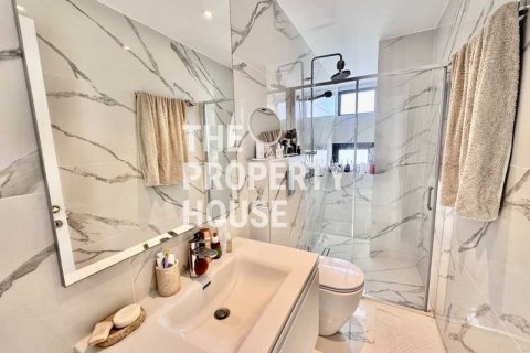 3 bedrooms Penthouse in Germasogeia, Cyprus No. 103037 11