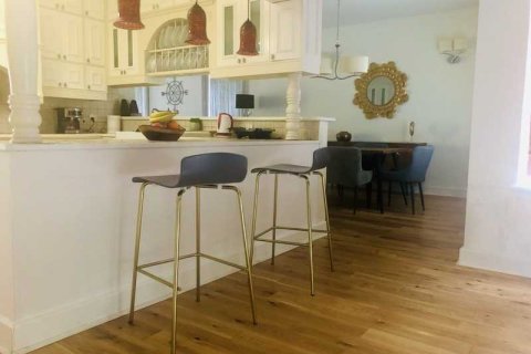 Вилла с 4 спальнями в Перволия, Кипр №80762 3