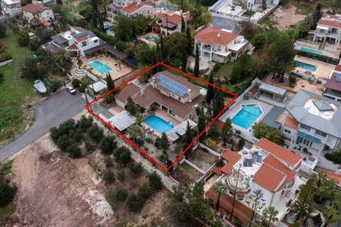 3 bedrooms Villa in Tala, Cyprus No. 84057 2