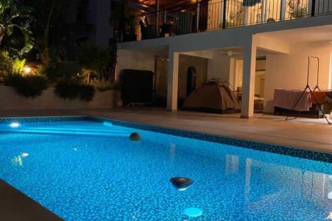 Дом с 4 спальнями в Гермасойя, Кипр №29719 1