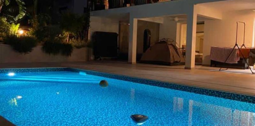 Дом с 4 спальнями в Гермасойя, Кипр №29719