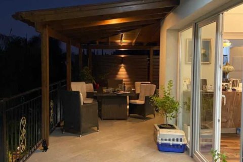 Дом с 4 спальнями в Гермасойя, Кипр №29719 4