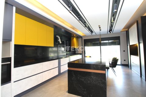 4 bedrooms Villa in Vu Xa, Vietnam No. 22099 21